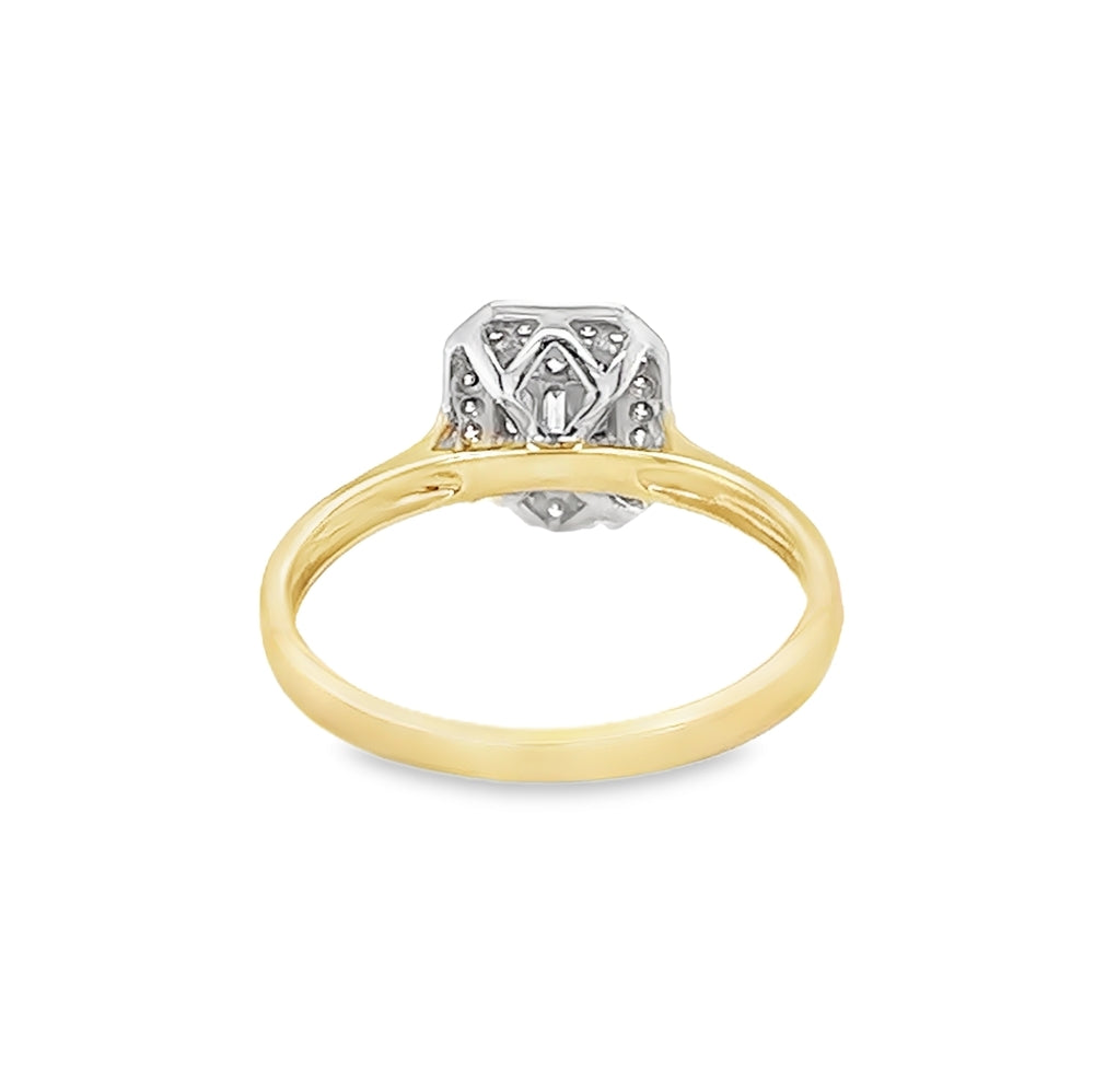Diamond 31 Stone Octagonal Cluster Ring 0.25ct 9ct Gold