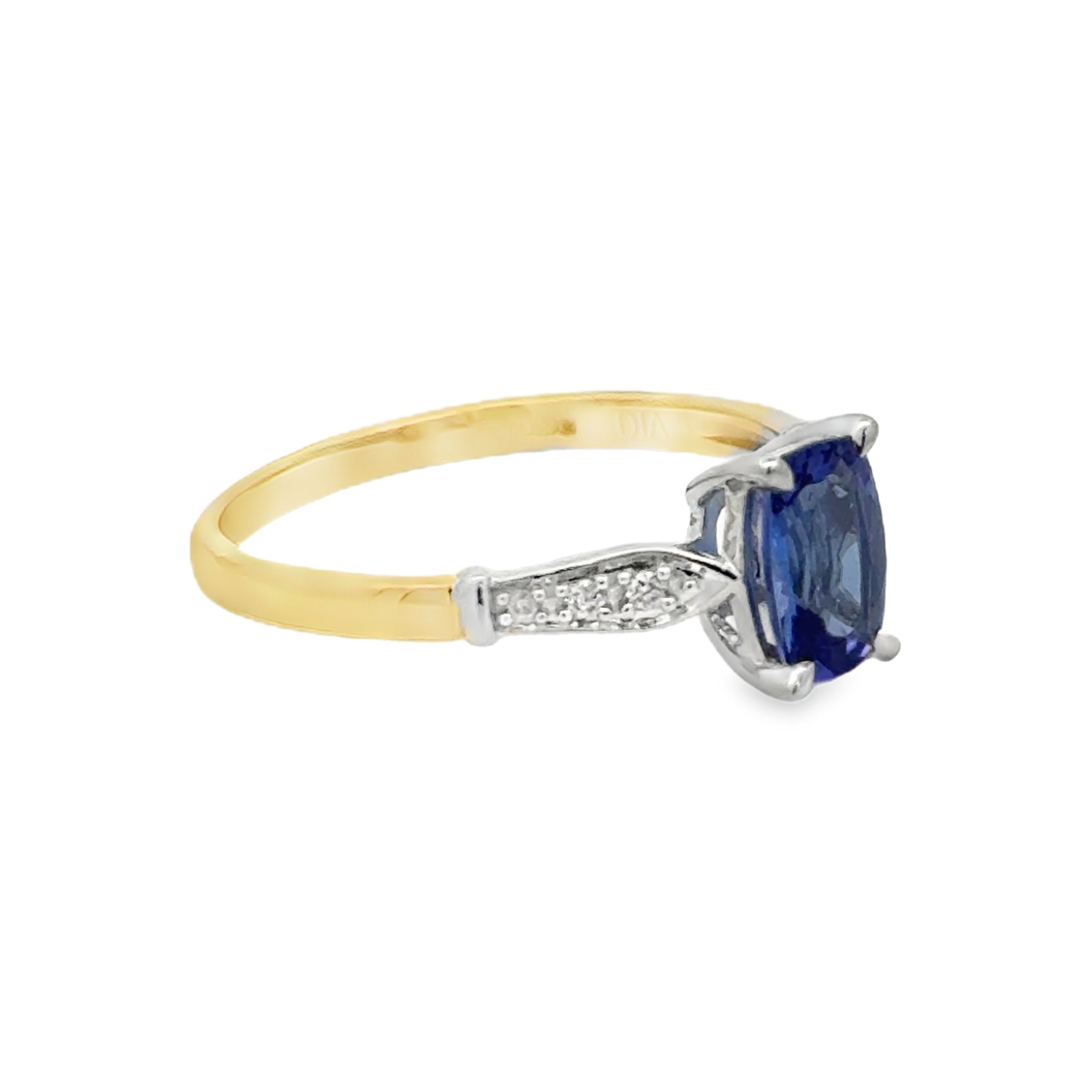 Cushion Tanzanite & Diamond Ring 9ct Gold side