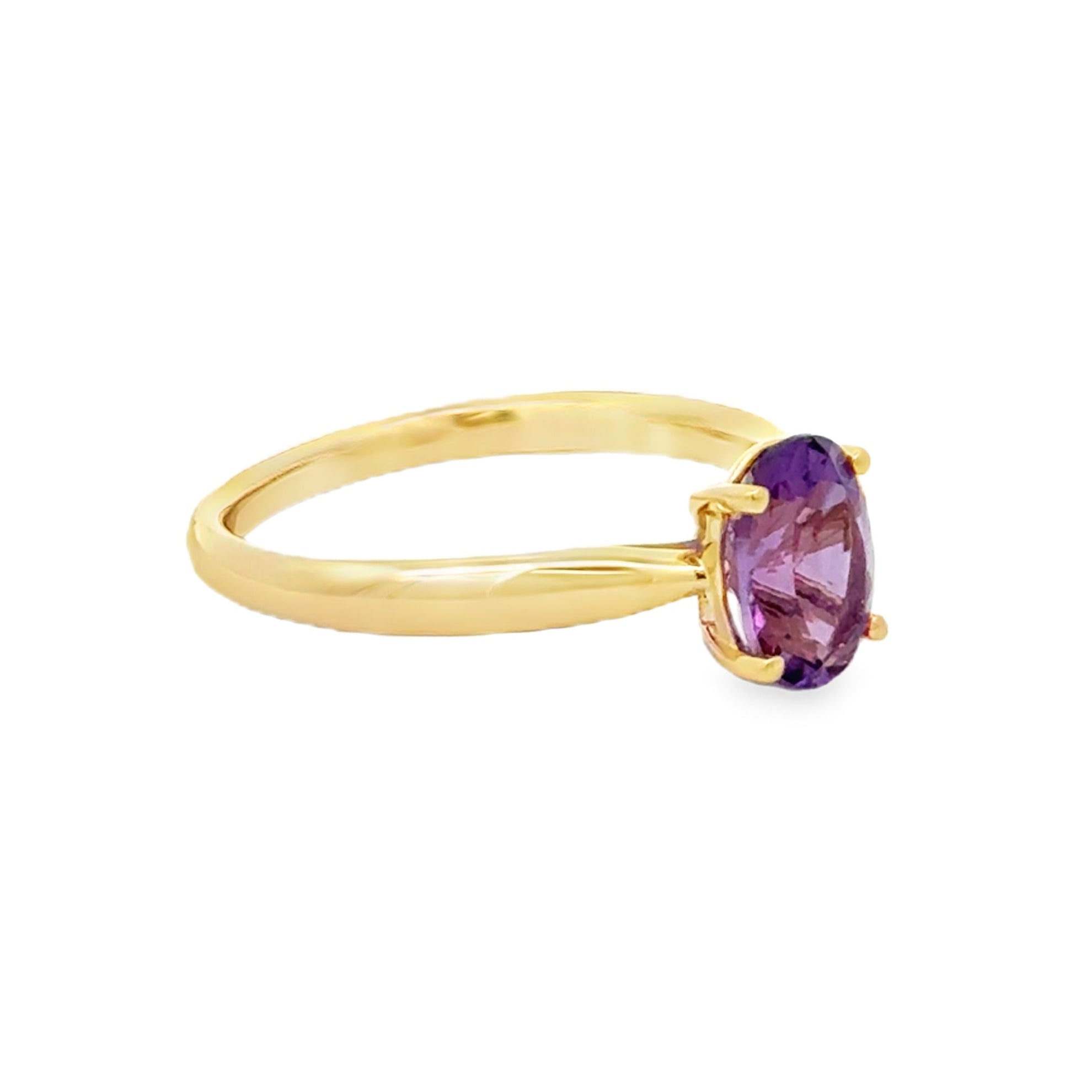Amore Oval Cut Amethyst Ring 9ct Gold SIDE