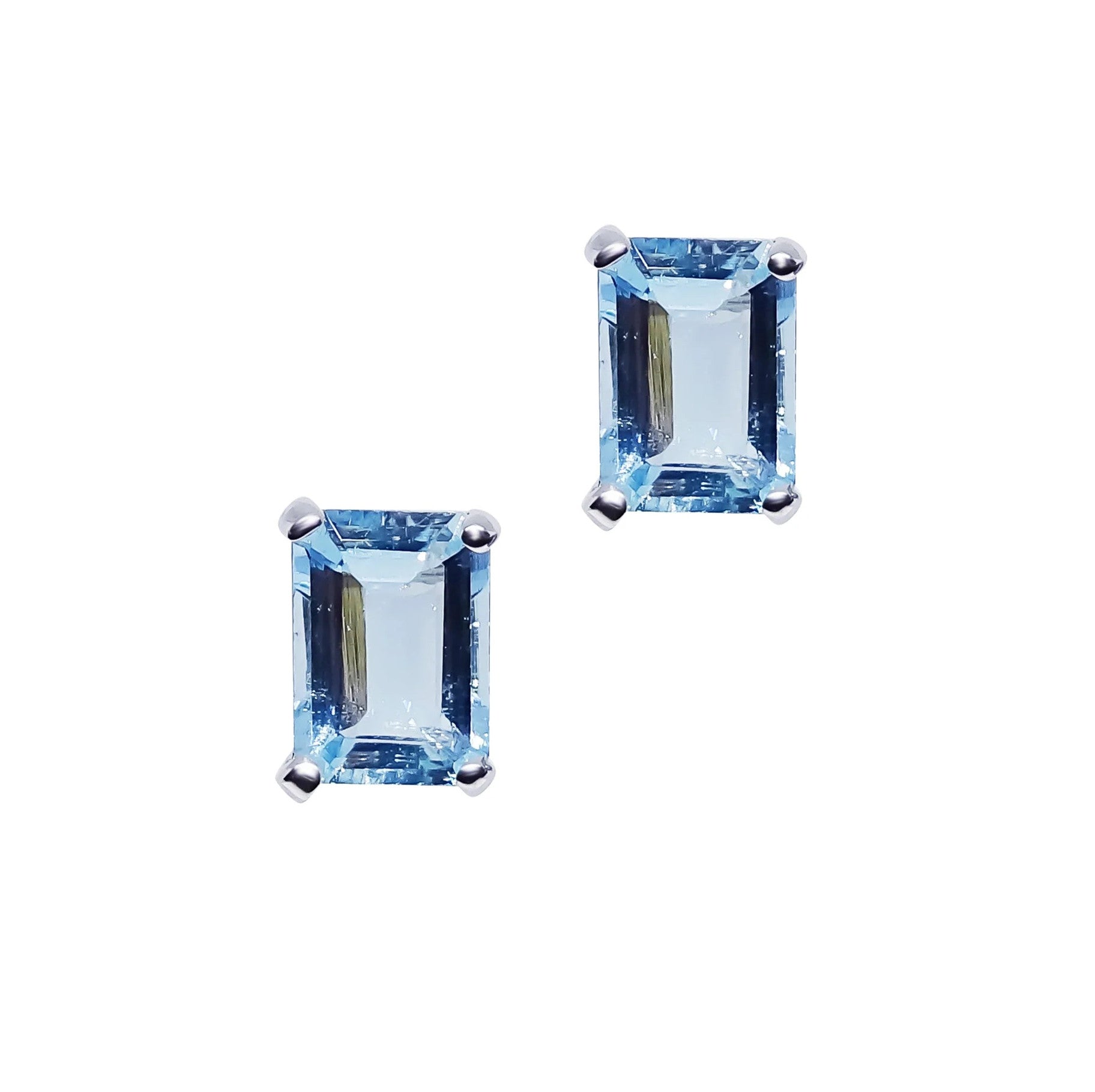 9ct White Gold Rectangular Aquamarine Stud Earrings