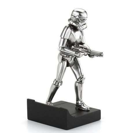 Stormtrooper Figurine Royal Selangor Star Wars Collection side