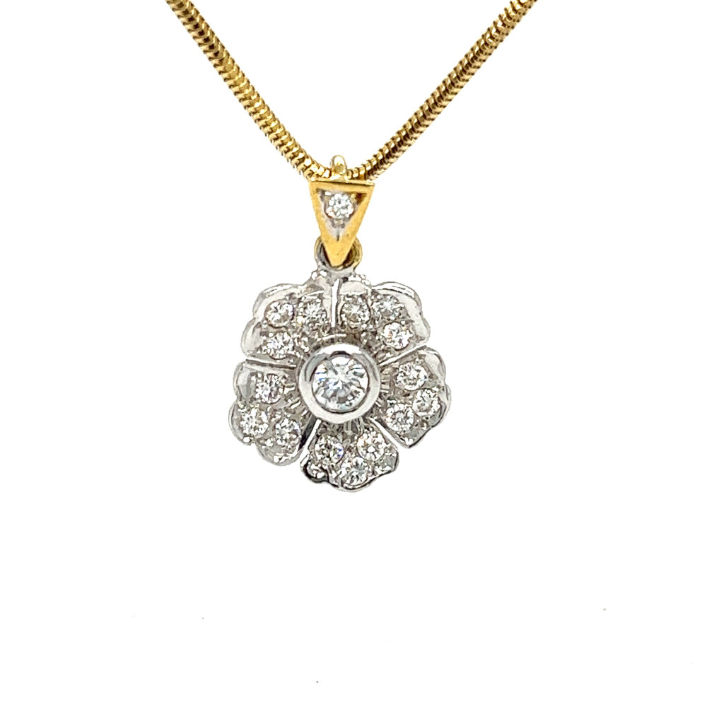 Pre Owned Diamond Flower Pendant
