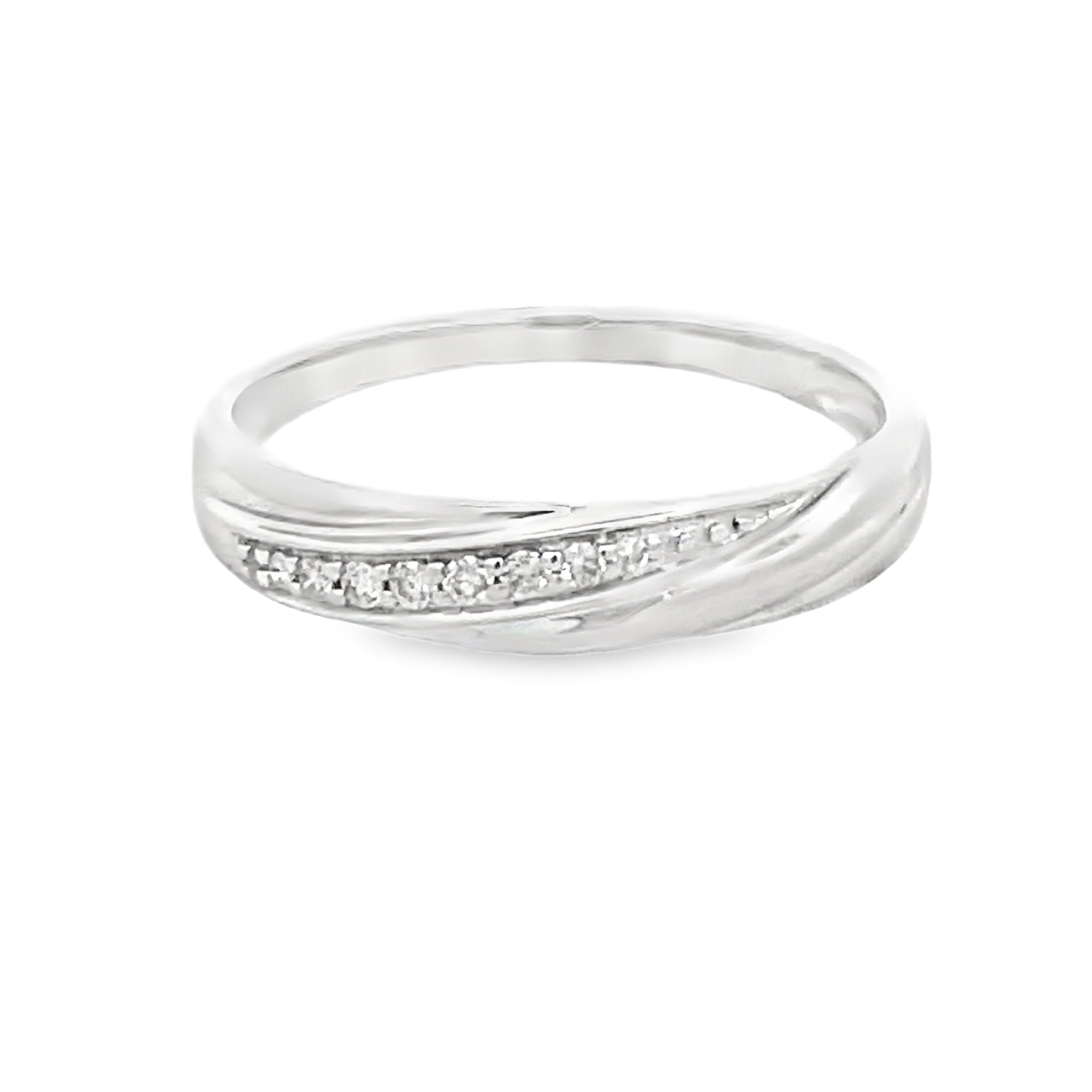 9ct White Gold 8 Stone Diamond Ring
