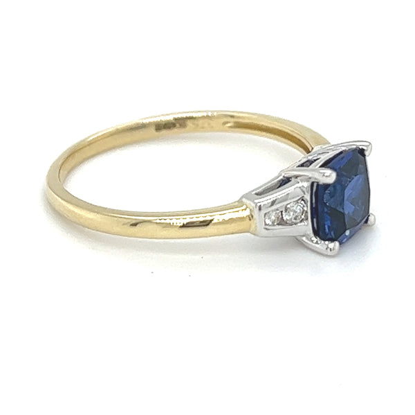 Created Sapphire & Diamond Ring 9ct Gold SIDE