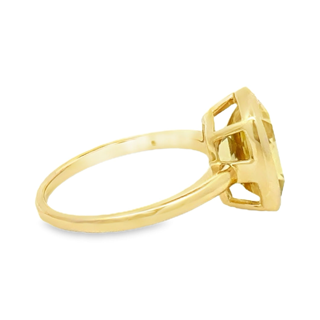 
Cushion Cut Lemon Quartz Ring 9ct Gold side 