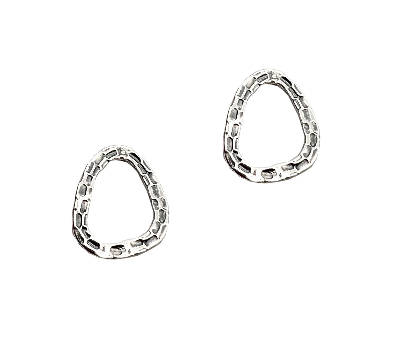Aviv Silver Hammered Irregular Oval Stud Earrings