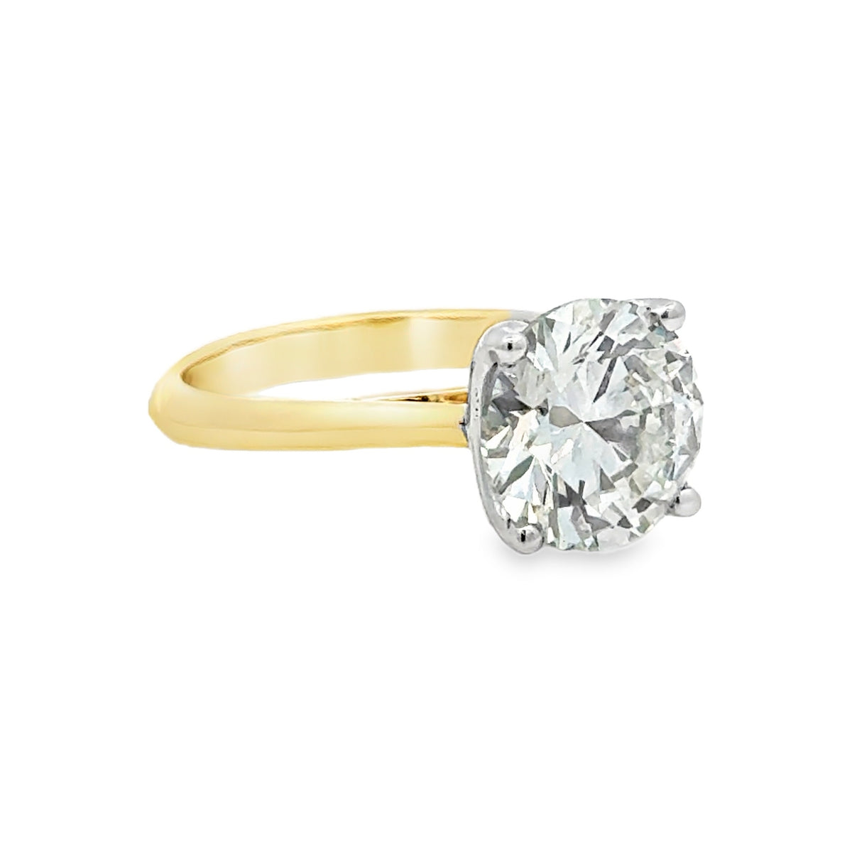 Lab Grown Diamond Brilliant Cut 4.04ct Solitaire Ring 9ct Gold side