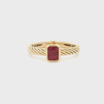 Solitaire Ruby Ring 9ct Gold