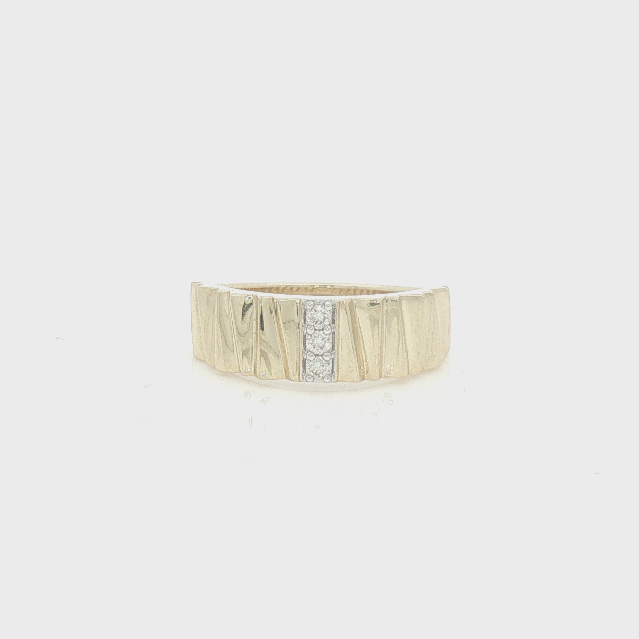 3 Stone Diamond Set Patterned Band Ring 9ct Gold