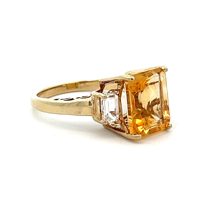 Pre Owned Citrine Ring 9ct Gold side
