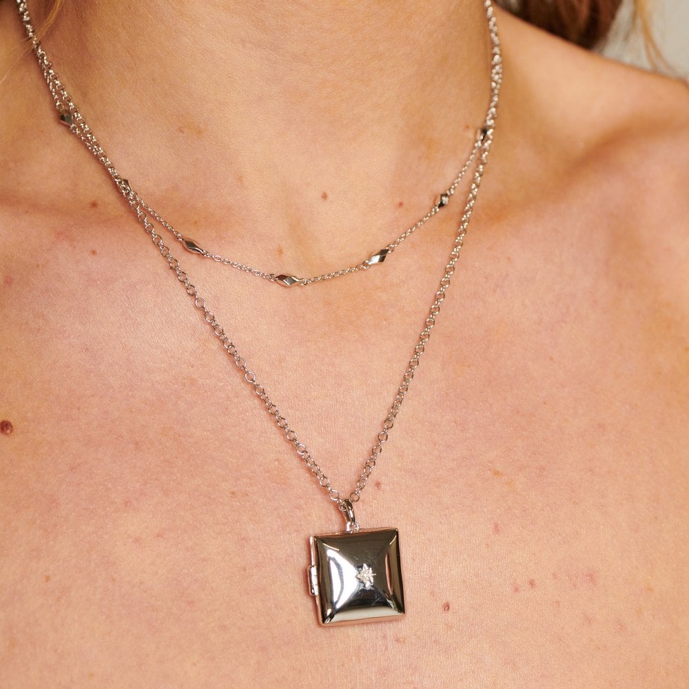 Hot Diamonds Square Locket DP1101 MODEL