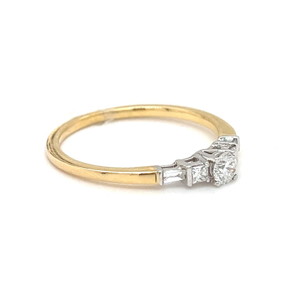 18ct Gold 5 Stone Diamond Engagement Ring 0.29ct