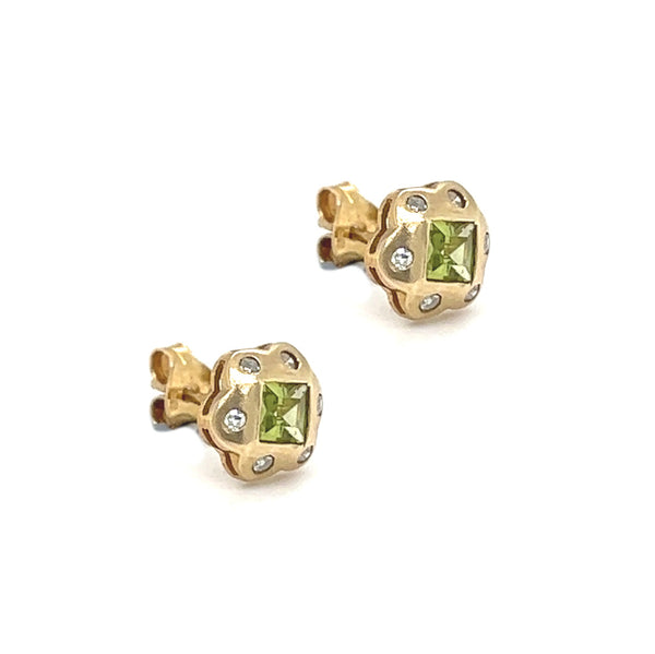 Peridot & Diamond 9ct Gold Daisy Stud Earrings side