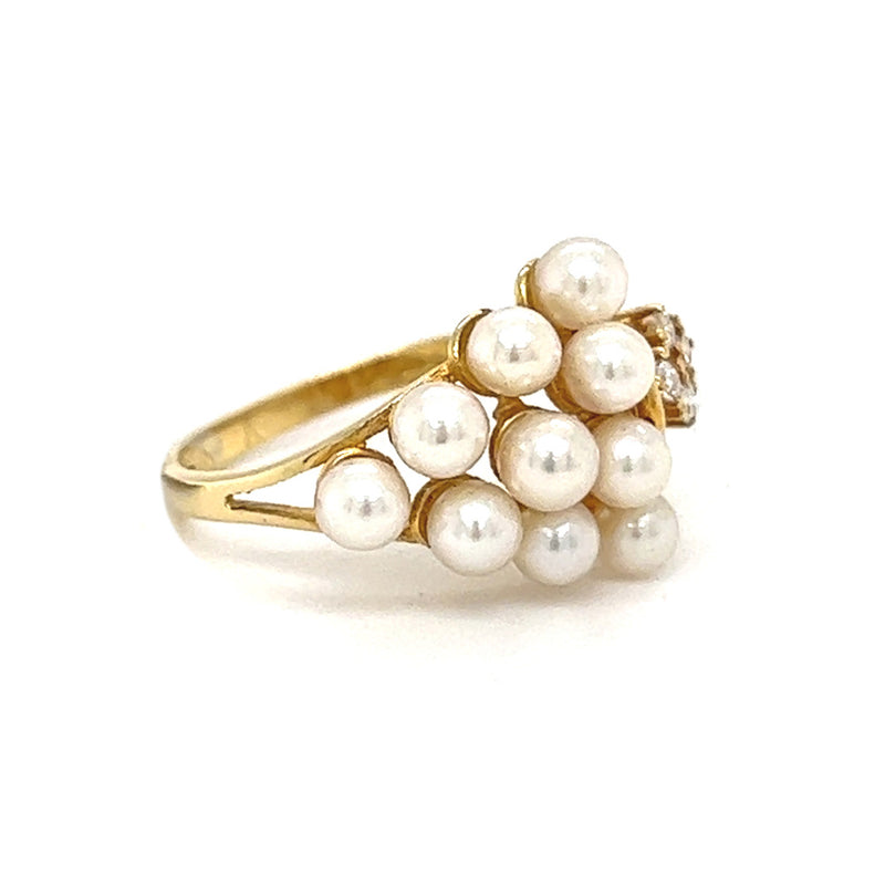 Cultured Pearl & Diamond Ring 18ct Gold side 2