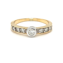 Solitaire Diamond Ring Diamond Set Shoulders 18ct Yellow Gold