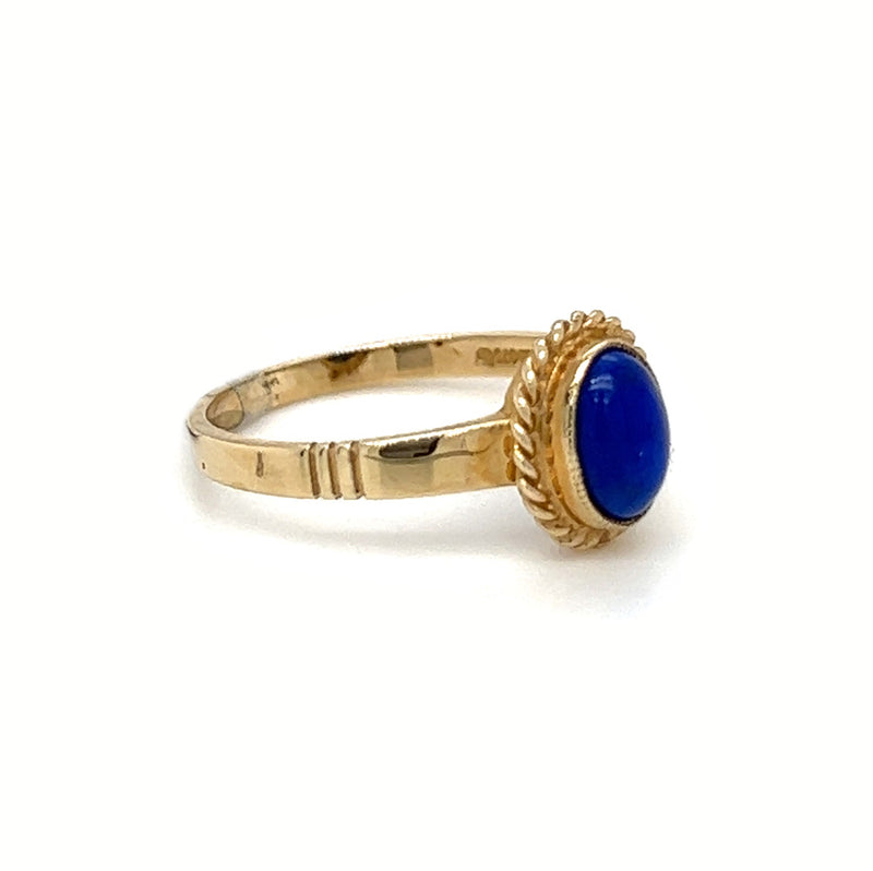 Oval Lapis Lazuli Ring 9ct Gold side
