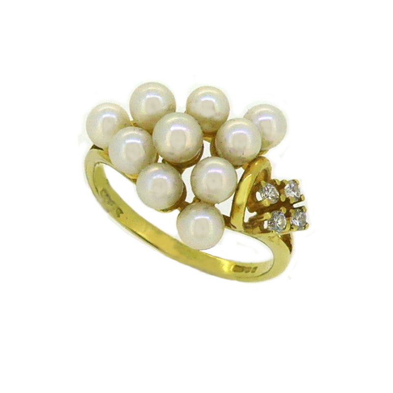 Cultured Pearl & Diamond Ring 18ct Gold
