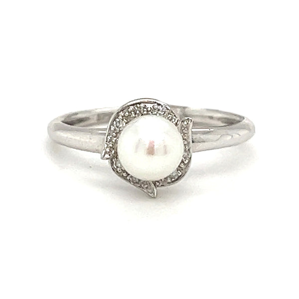 Freshwater Pearl & Diamond Ring 9ct White Gold