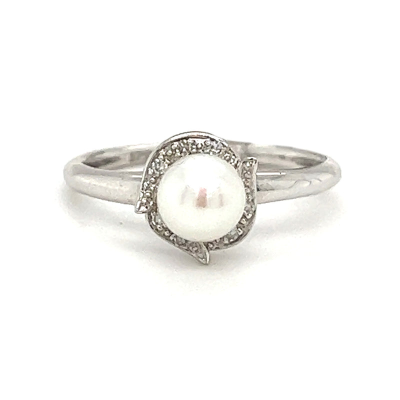Freshwater Pearl & Diamond Ring 9ct White Gold