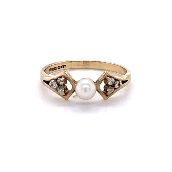 Pre Owned Pearl & CZ Ring